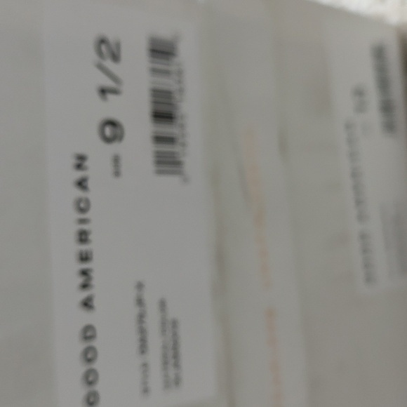 Good American cinder-f*cking-rella pump - Picture 16 of 16